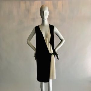 Gucci NWOT, silk dress.